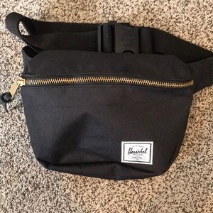Herschel Supply Co. hip bag